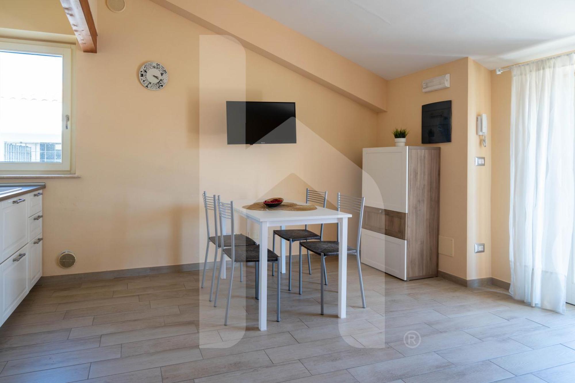 Appartement Homiday - Residenza D'Annunzio à Pineto Extérieur photo