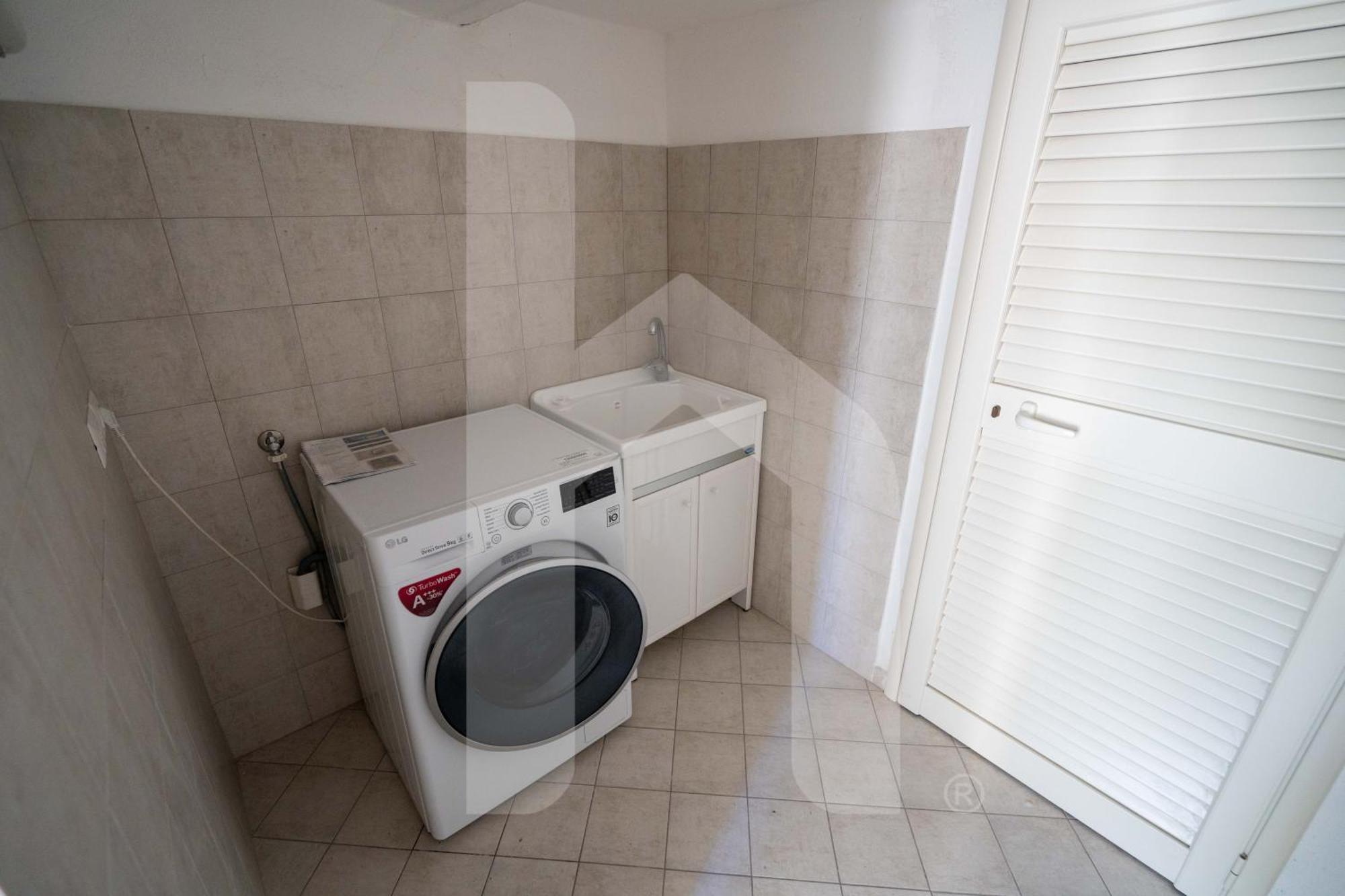 Appartement Homiday - Residenza D'Annunzio à Pineto Extérieur photo