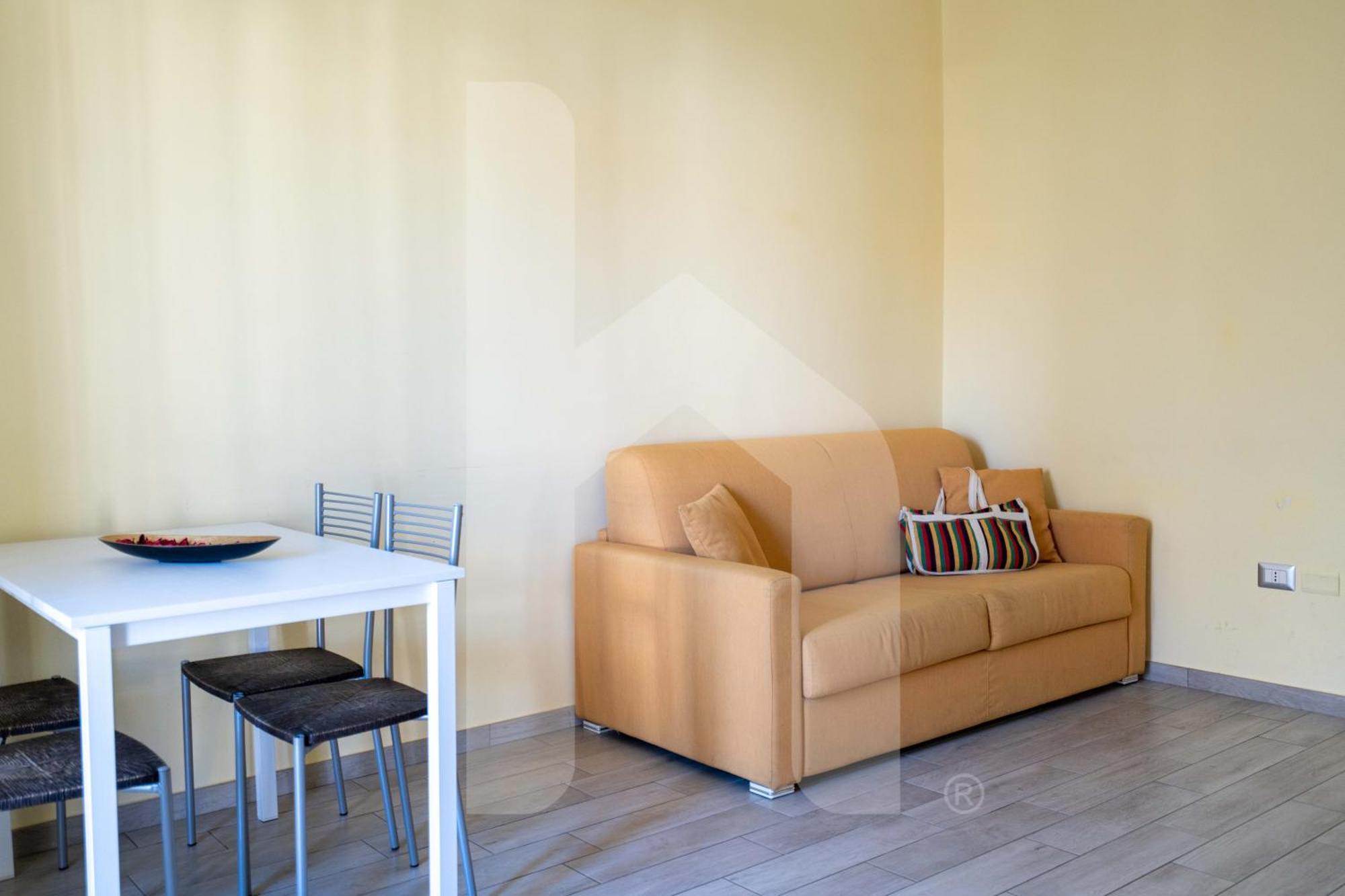 Appartement Homiday - Residenza D'Annunzio à Pineto Extérieur photo