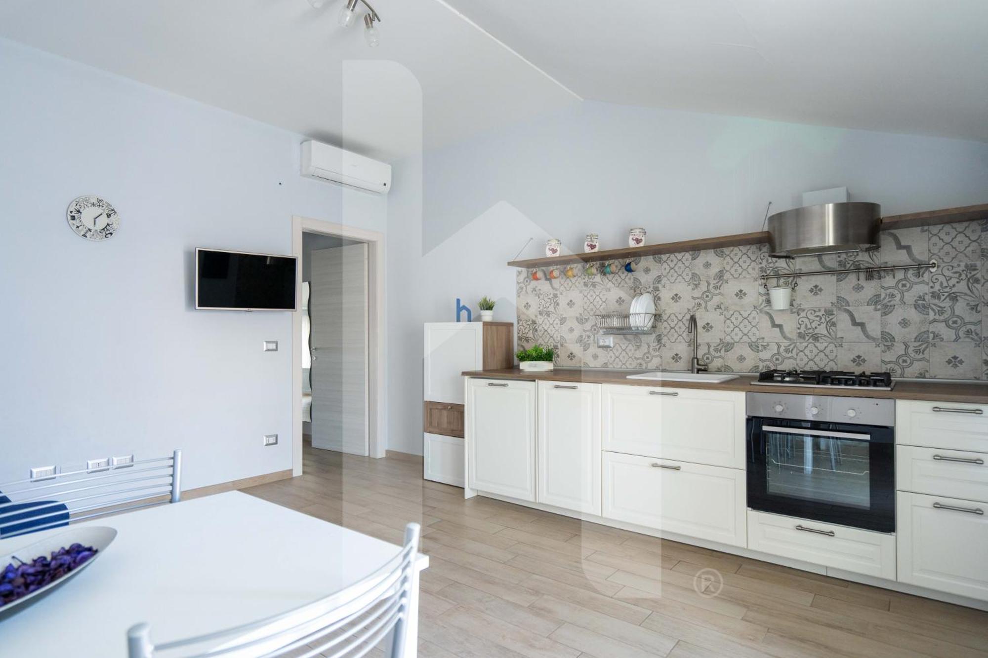 Appartement Homiday - Residenza D'Annunzio à Pineto Extérieur photo
