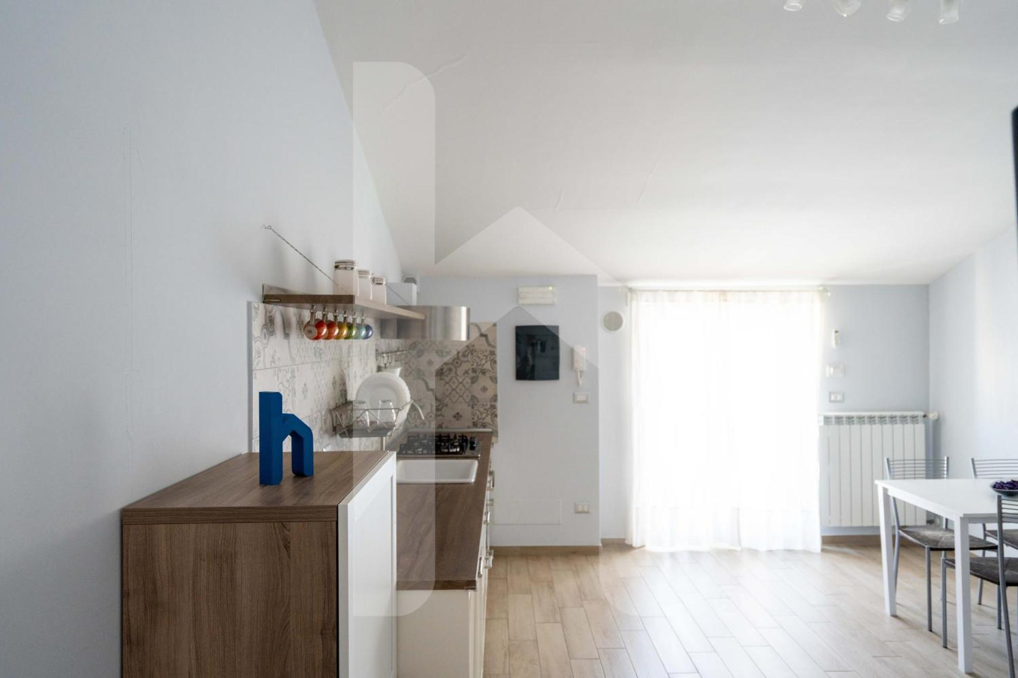 Appartement Homiday - Residenza D'Annunzio à Pineto Extérieur photo