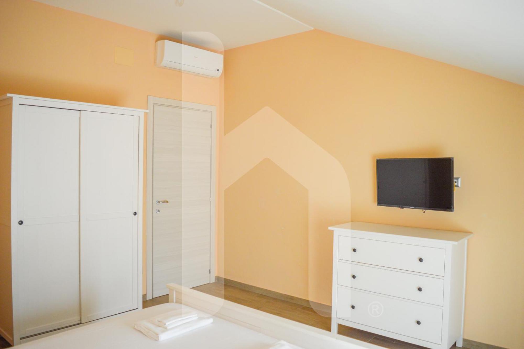Appartement Homiday - Residenza D'Annunzio à Pineto Extérieur photo
